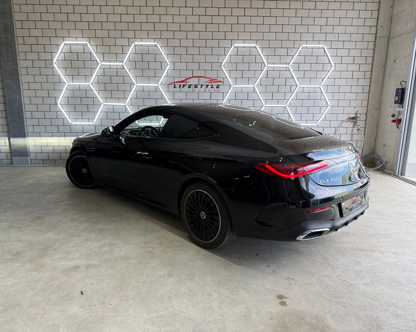MERCEDES-BENZ CLE 450 Coupé 4Matic 9G-Tronic, Mild-Hybrid Benzin/Elektro, Occasion / Gebraucht, Automatik - 3