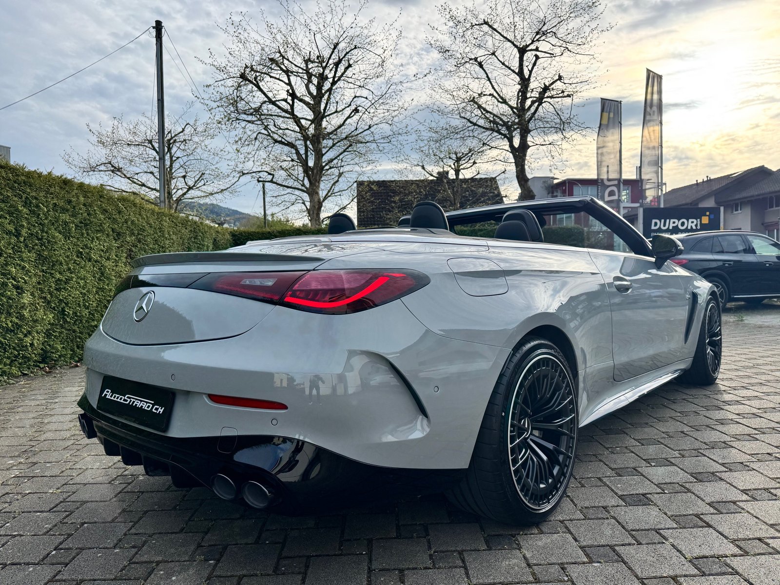 MERCEDES-BENZ CLE AMG 53 Cabrio 4Matic+ 9G-Tronic, Mild-Hybrid Benzin/Elektro, Occasion / Gebraucht, Automatik - 4