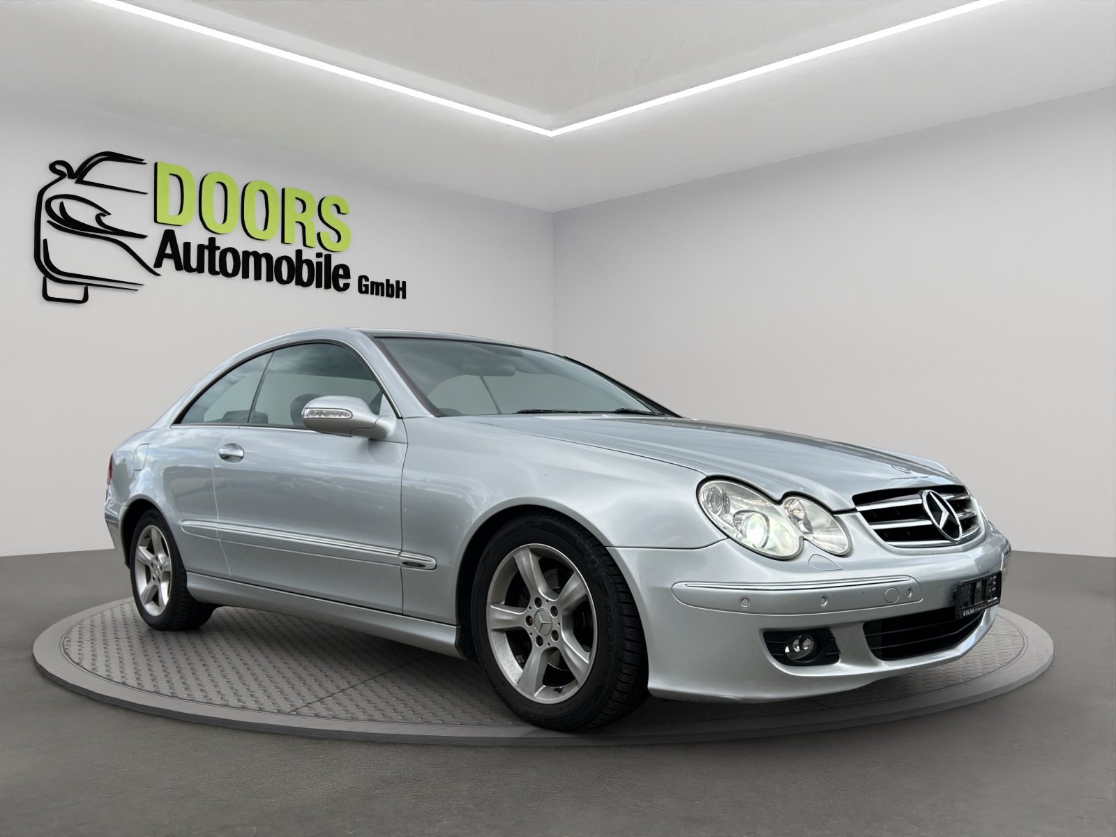 MERCEDES-BENZ CLK 200 Kompressor Avantgarde, Benzin, Occasion / Gebraucht, Automatik - 4