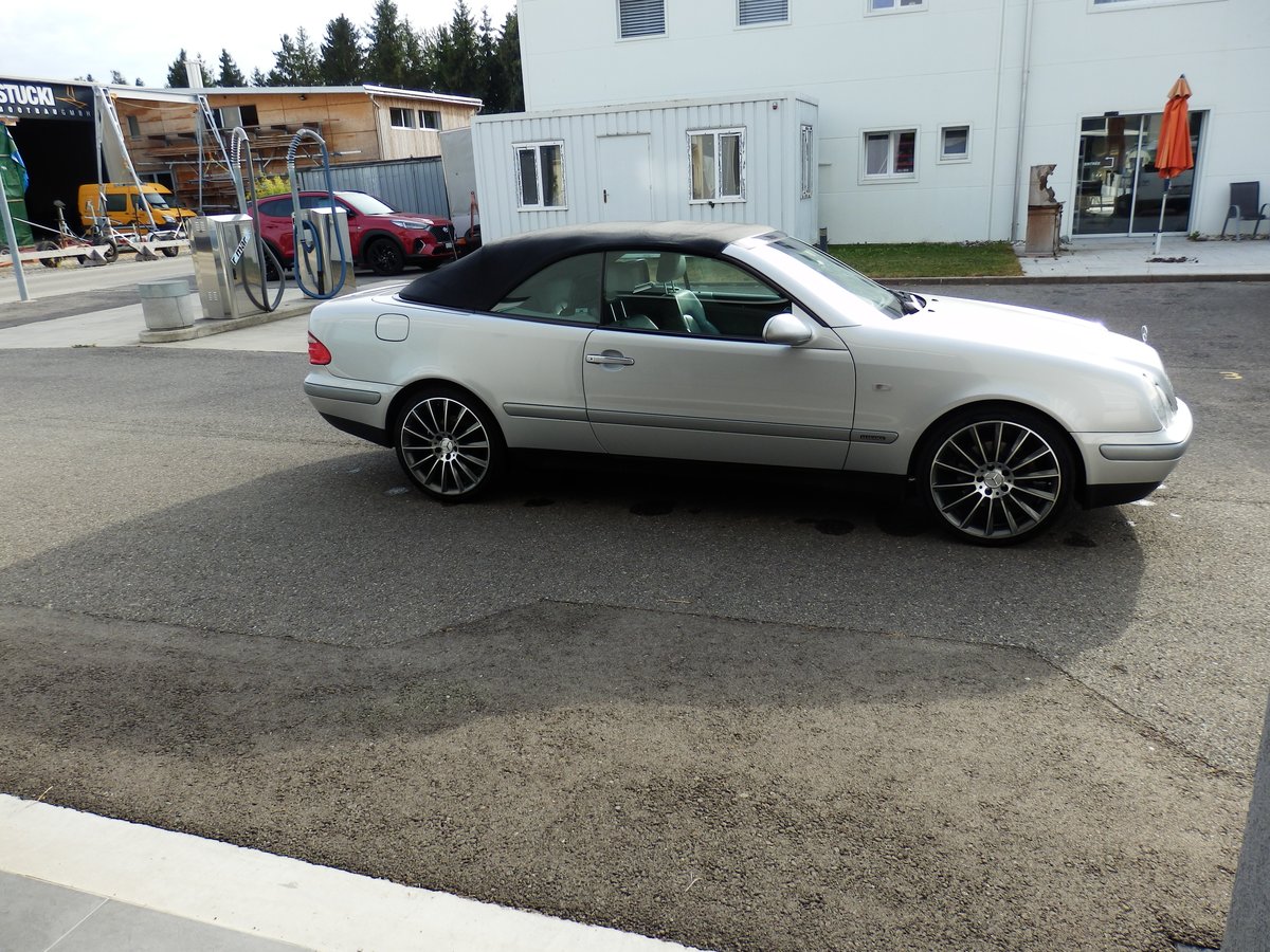 MERCEDES-BENZ CLK 320 Elégance Automatic, Benzina, Occasioni / Usate, Automatico - 3