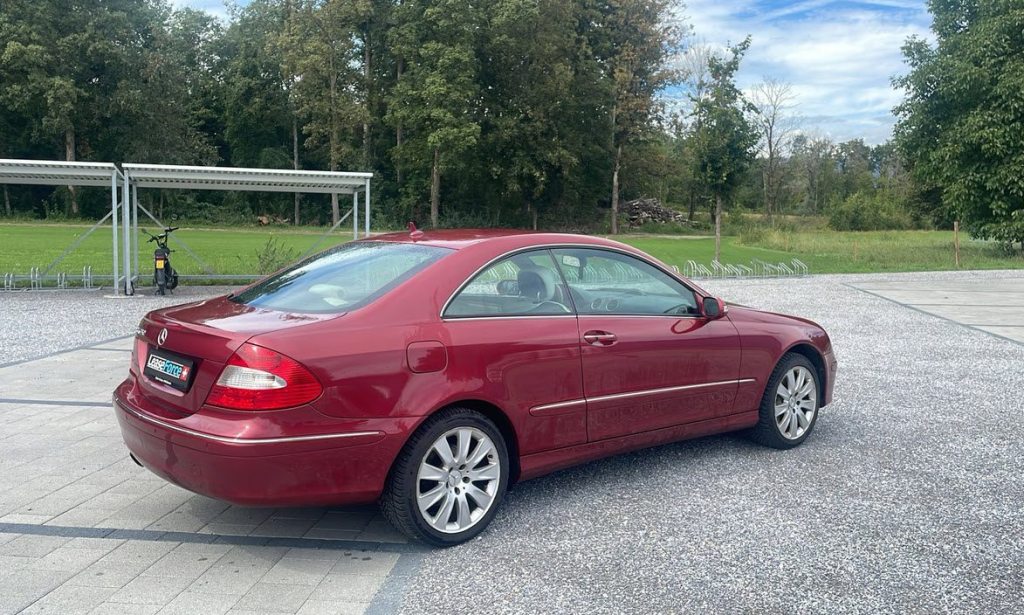 MERCEDES-BENZ CLK 350 V6, Benzin, Occasion / Gebraucht, Automatik - 7