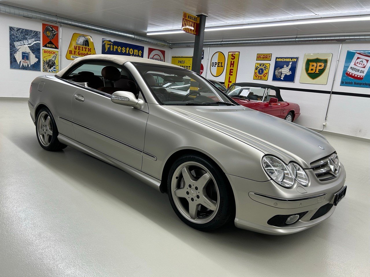 MERCEDES-BENZ CLK 500 Elégance 7G-Tronic Armani Limited, Petrol, Second hand / Used, Automatic - 3
