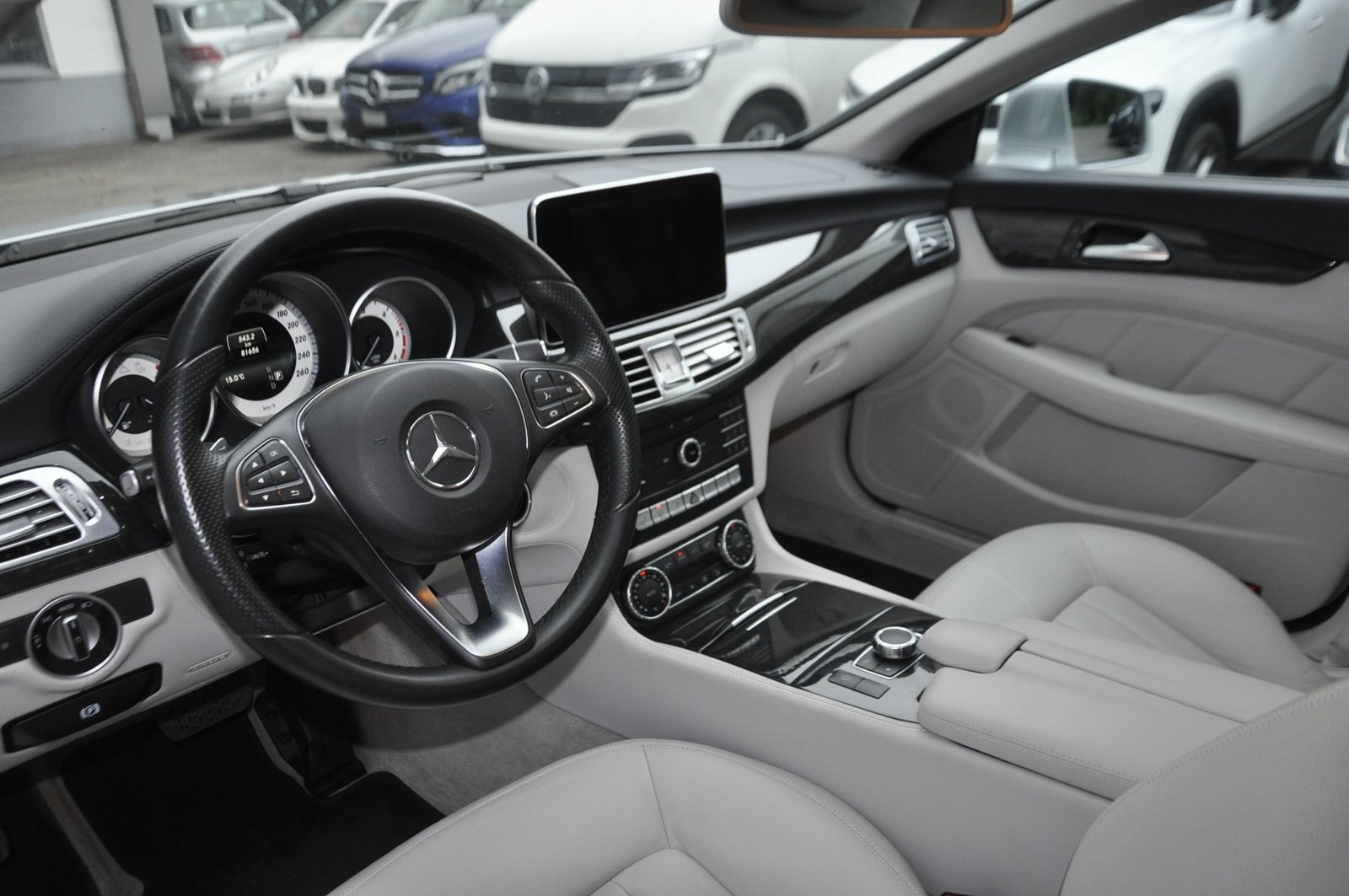 MERCEDES-BENZ CLS Shooting Brake 220 BlueTEC 9G-Tronic I Anh, Diesel, Second hand / Used, Automatic - 5