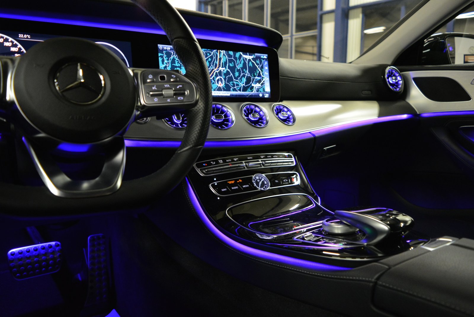 MERCEDES-BENZ CLS 350 d AMG Line 4Matic 9G-Tronic, Diesel, Occasion / Utilisé, Automatique - 6