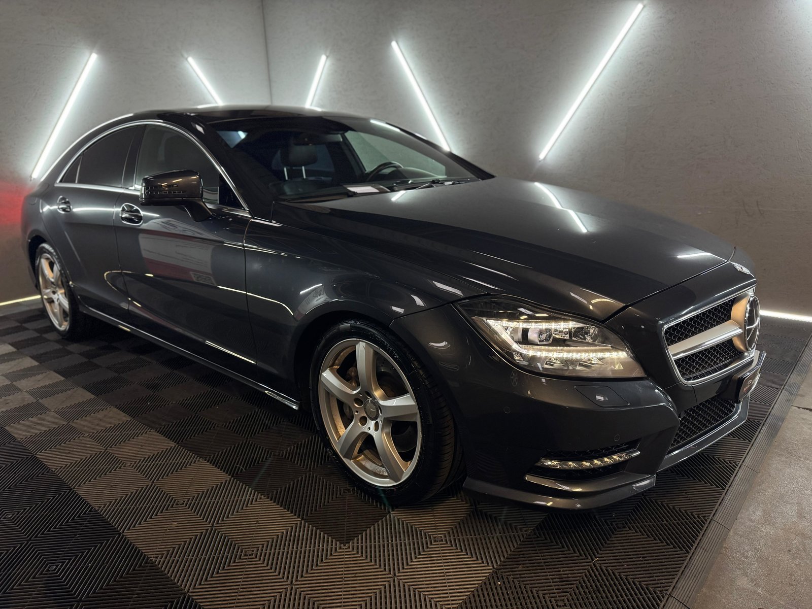 MERCEDES-BENZ CLS 350 CDI 4Matic 7G-Tronic AMG-Line, Diesel, Occasion / Utilisé, Automatique - 2