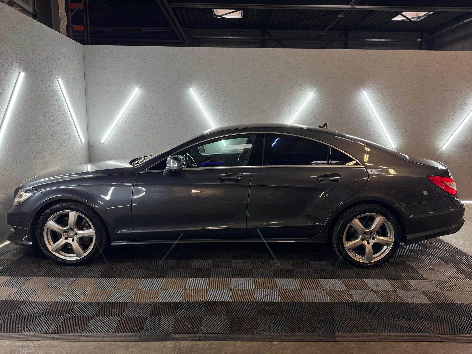 MERCEDES-BENZ CLS 350 CDI 4Matic 7G-Tronic AMG-Line, Diesel, Occasion / Utilisé, Automatique - 5