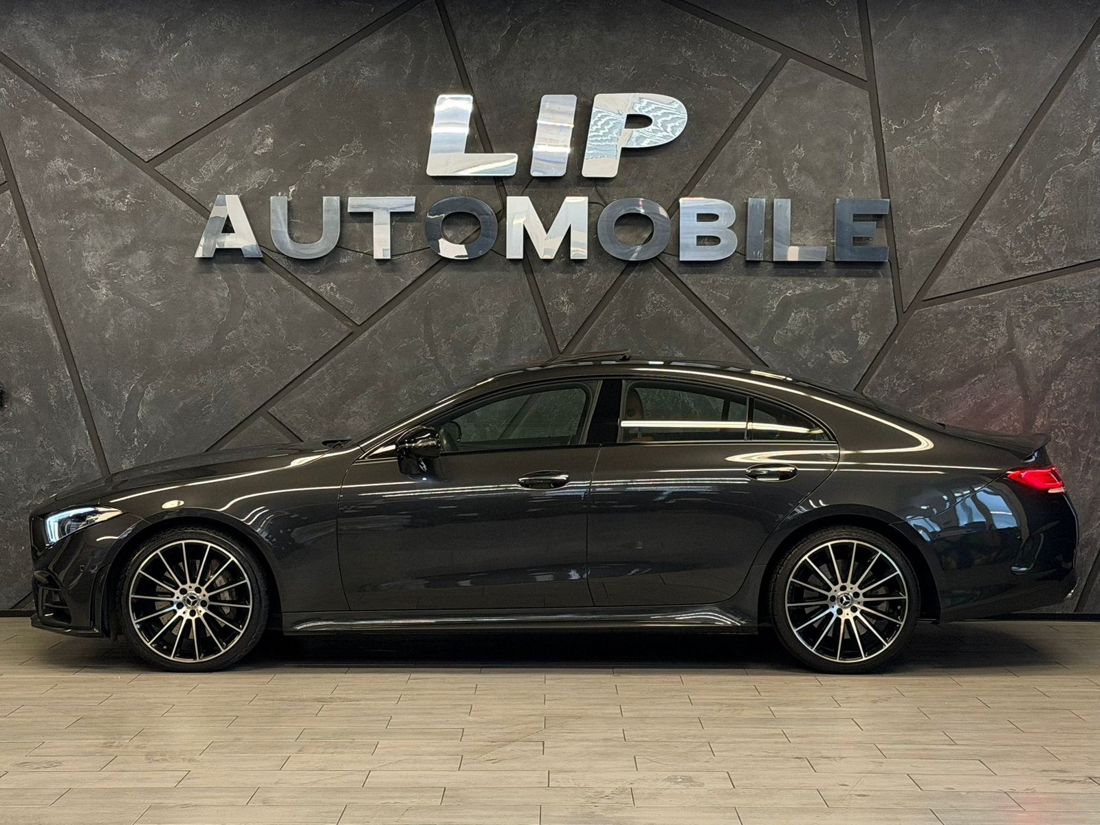 MERCEDES-BENZ CLS 450 4Matic AMG Line 9G-Tronic, Hybride Léger Essence/Électricité, Occasion / Utilisé, Automatique - 5