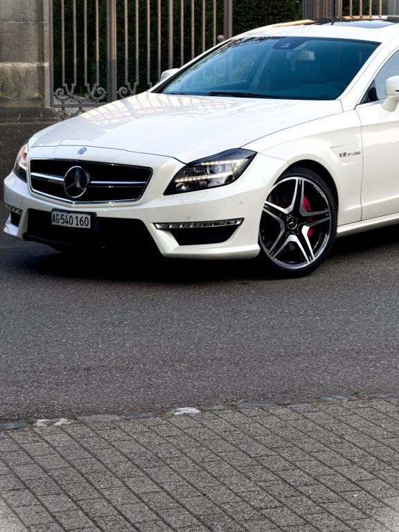 MERCEDES-BENZ CLS 63 AMG Shooting Break, Petrol, Second hand / Used, Automatic - 3