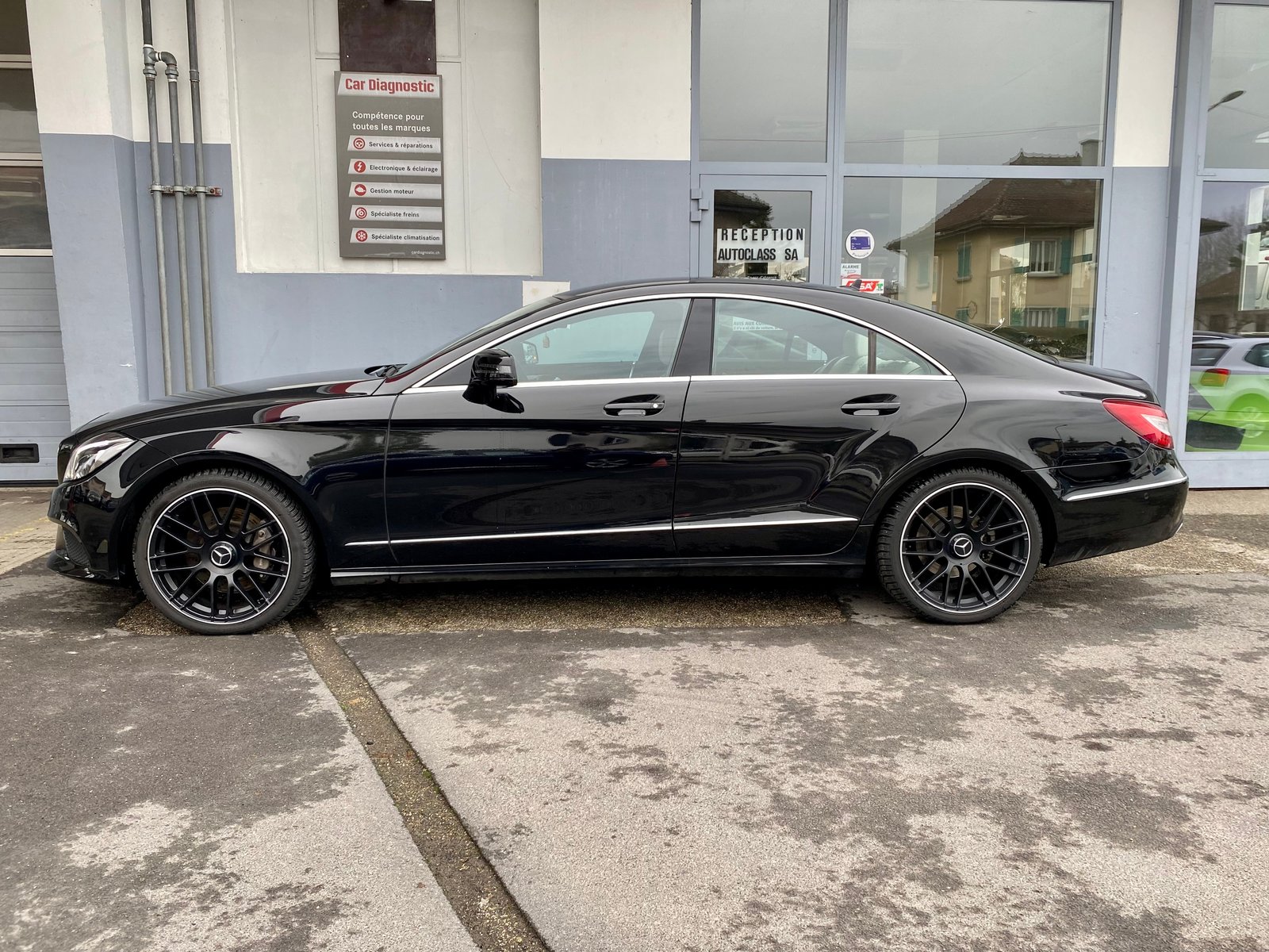 MERCEDES-BENZ CLS 400 4Matic 9G-Tronic, Benzin, Occasion / Gebraucht, Automatik - 2