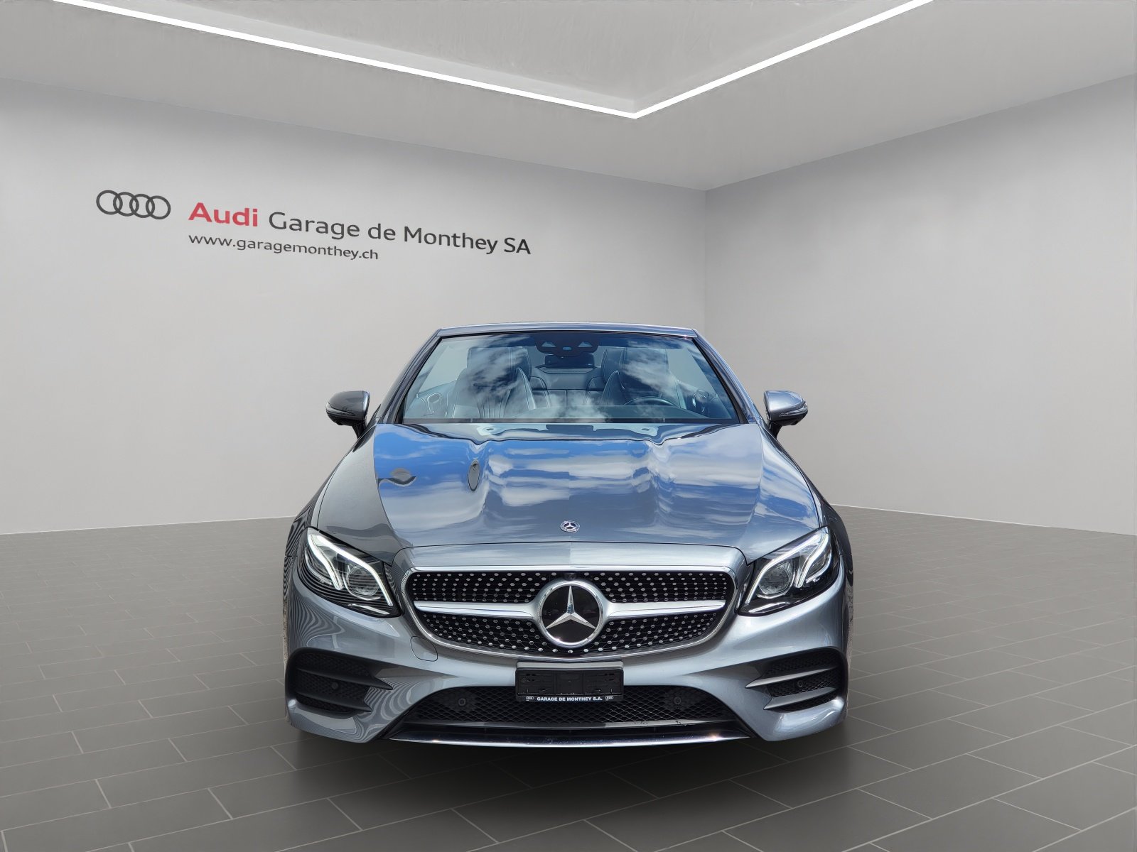 MERCEDES-BENZ E 200 Cabriolet AMG Line 4 Matic 9G-Tronic, Essence, Occasion / Utilisé, Automatique - 2