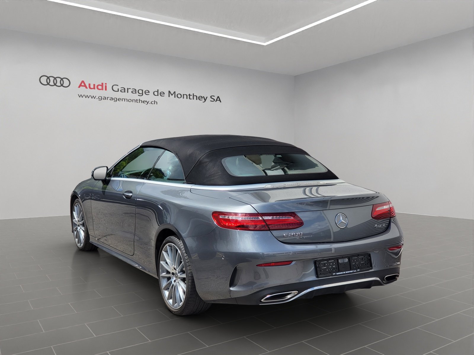 MERCEDES-BENZ E 200 Cabriolet AMG Line 4 Matic 9G-Tronic, Essence, Occasion / Utilisé, Automatique - 6