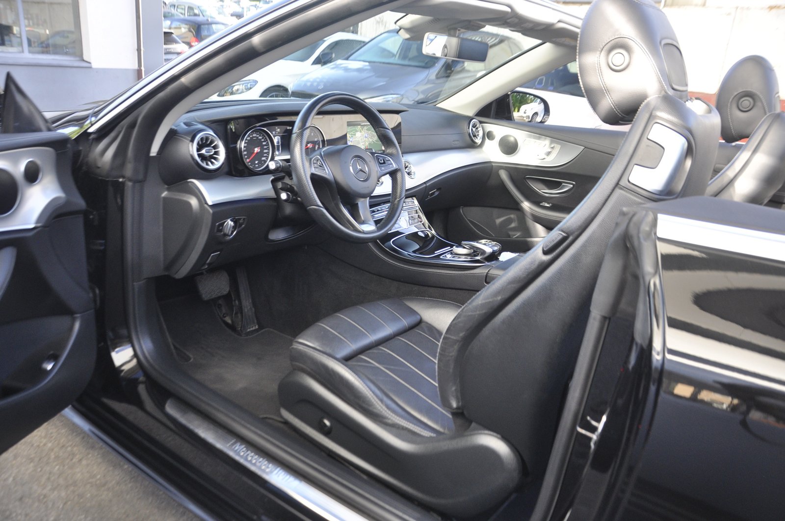 MERCEDES-BENZ E 200 Cabriolet Avantgarde 9G-Tronic, Essence, Occasion / Utilisé, Automatique - 6