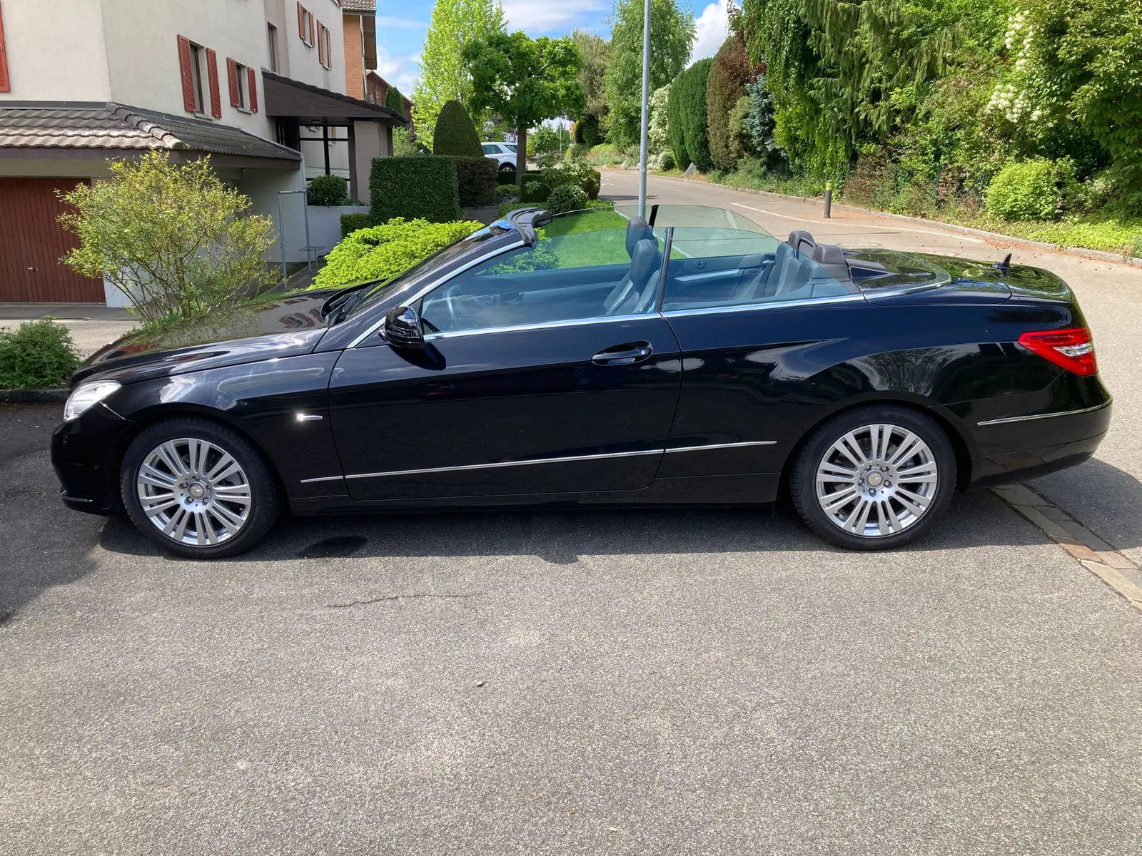 MERCEDES-BENZ E-Klasse A207 Cabriolet E 200 CGI BlueEF, Benzin, Occasion / Gebraucht, Automatik - 4