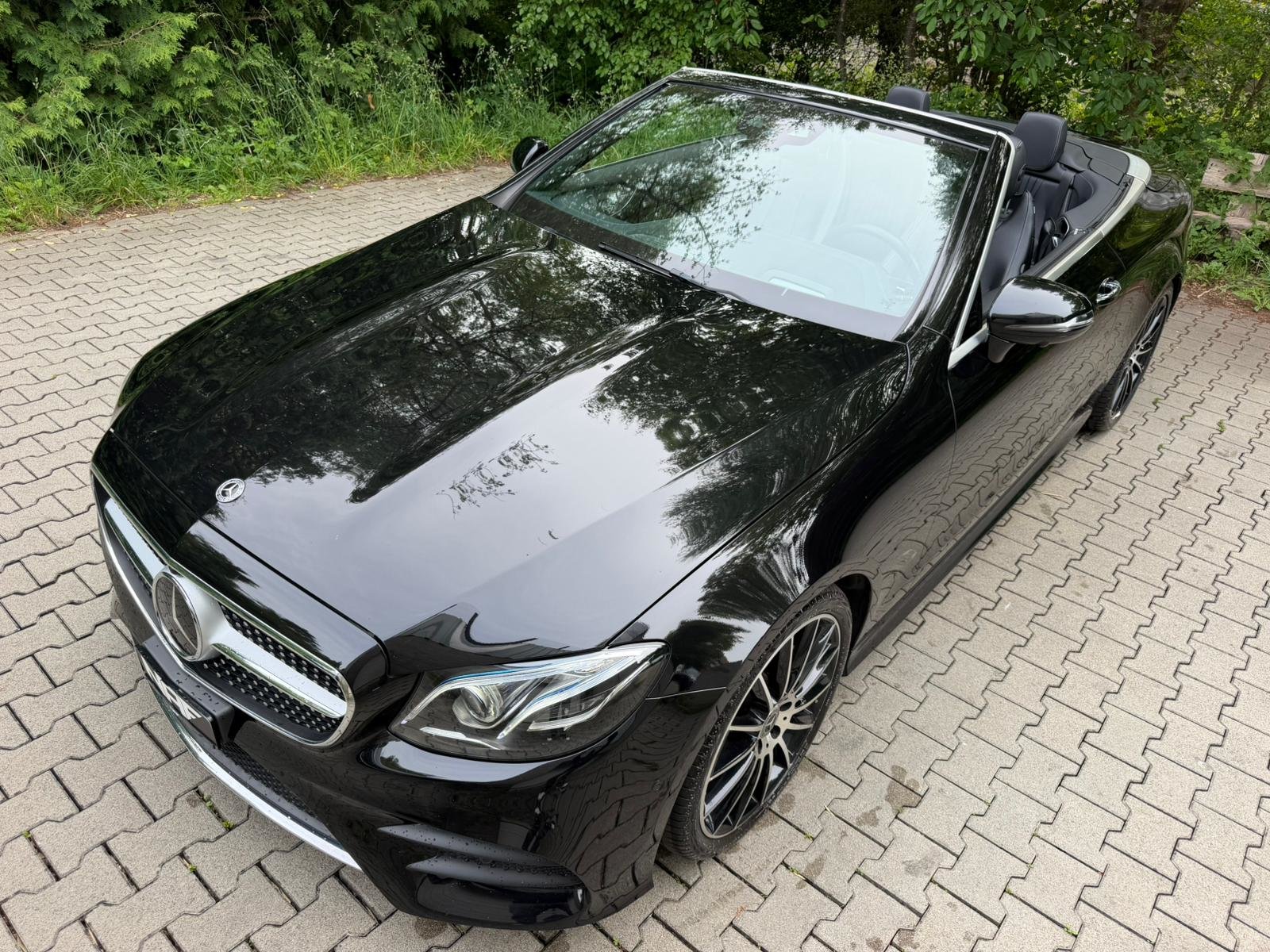 MERCEDES-BENZ E 200 Cabriolet AMG Line 9G-Tronic, Petrol, Second hand / Used, Automatic - 2