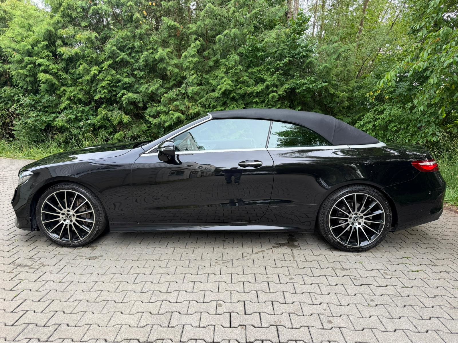 MERCEDES-BENZ E 200 Cabriolet AMG Line 9G-Tronic, Petrol, Second hand / Used, Automatic - 3