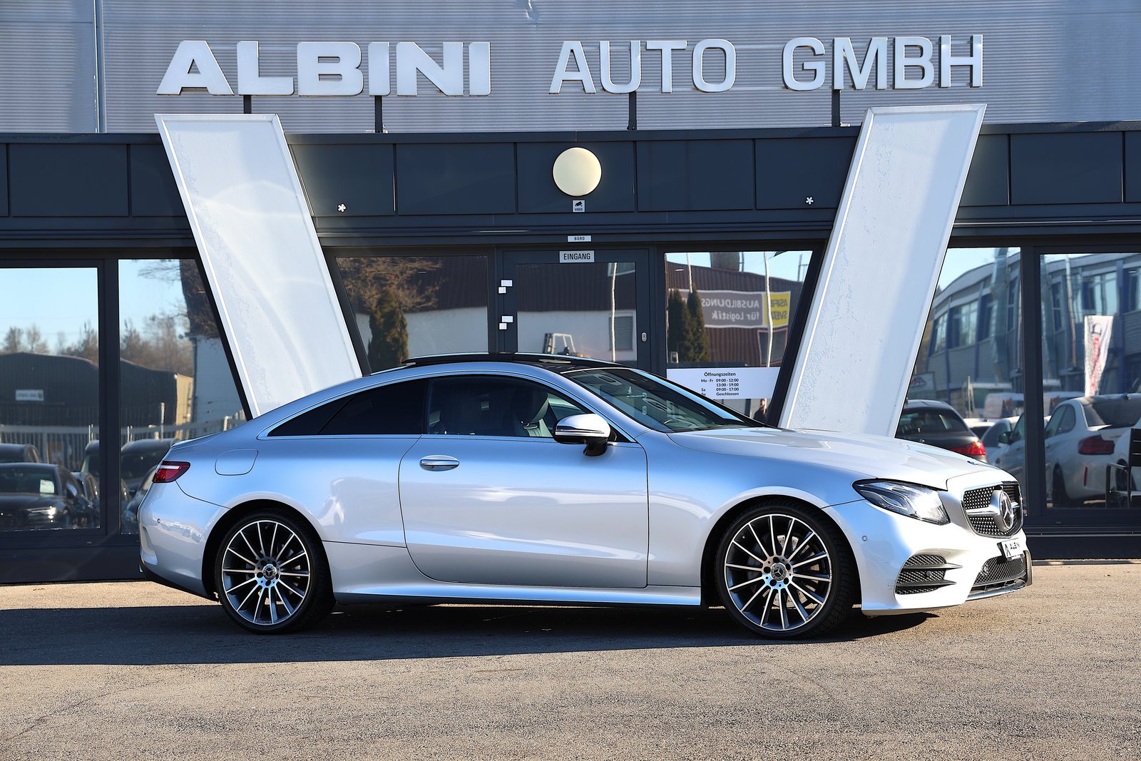 MERCEDES-BENZ E 200 Coupé AMG Line 9G-Tronic, Petrol, Second hand / Used, Automatic - 3