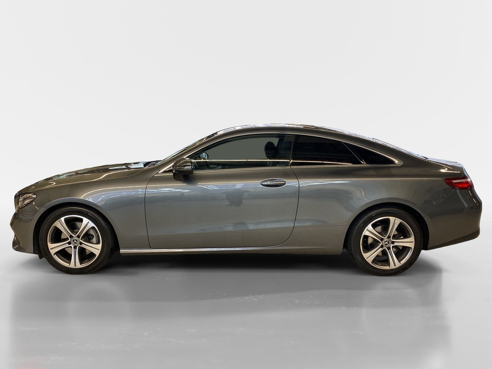 MERCEDES-BENZ E 200 Avantgarde Coupé, Benzina, Occasioni / Usate, Automatico - 3