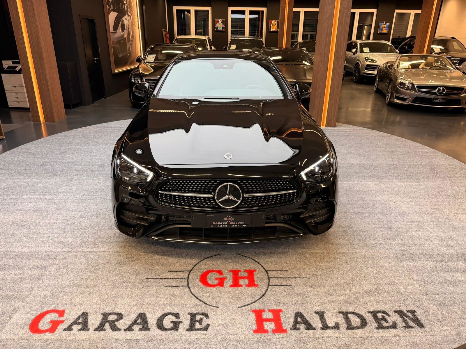 MERCEDES-BENZ E 200 Coupé AMG-Line, Mild-Hybrid Petrol/Electric, Second hand / Used, Automatic - 3