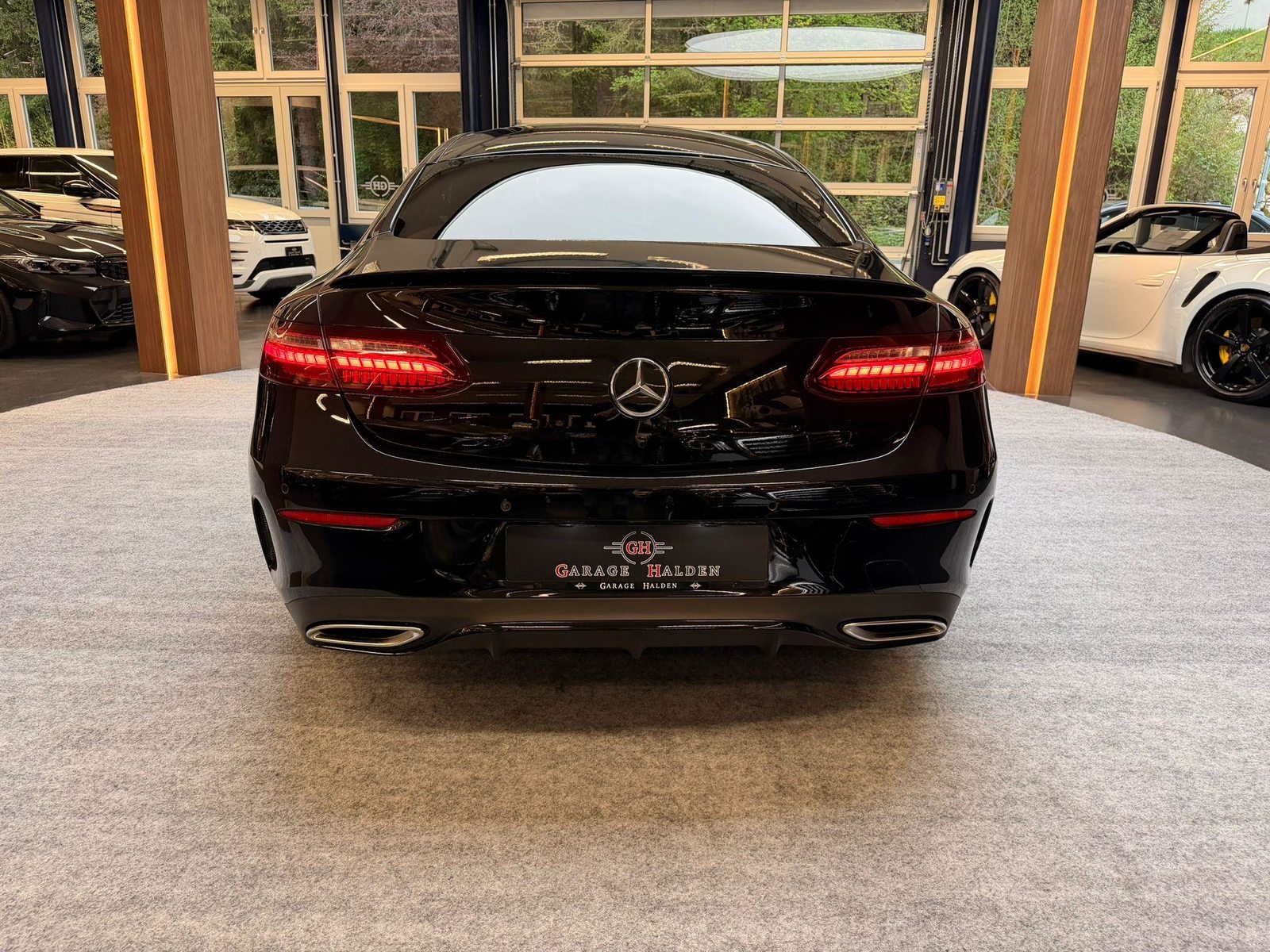 MERCEDES-BENZ E 200 Coupé AMG-Line, Mild-Hybrid Petrol/Electric, Second hand / Used, Automatic - 7