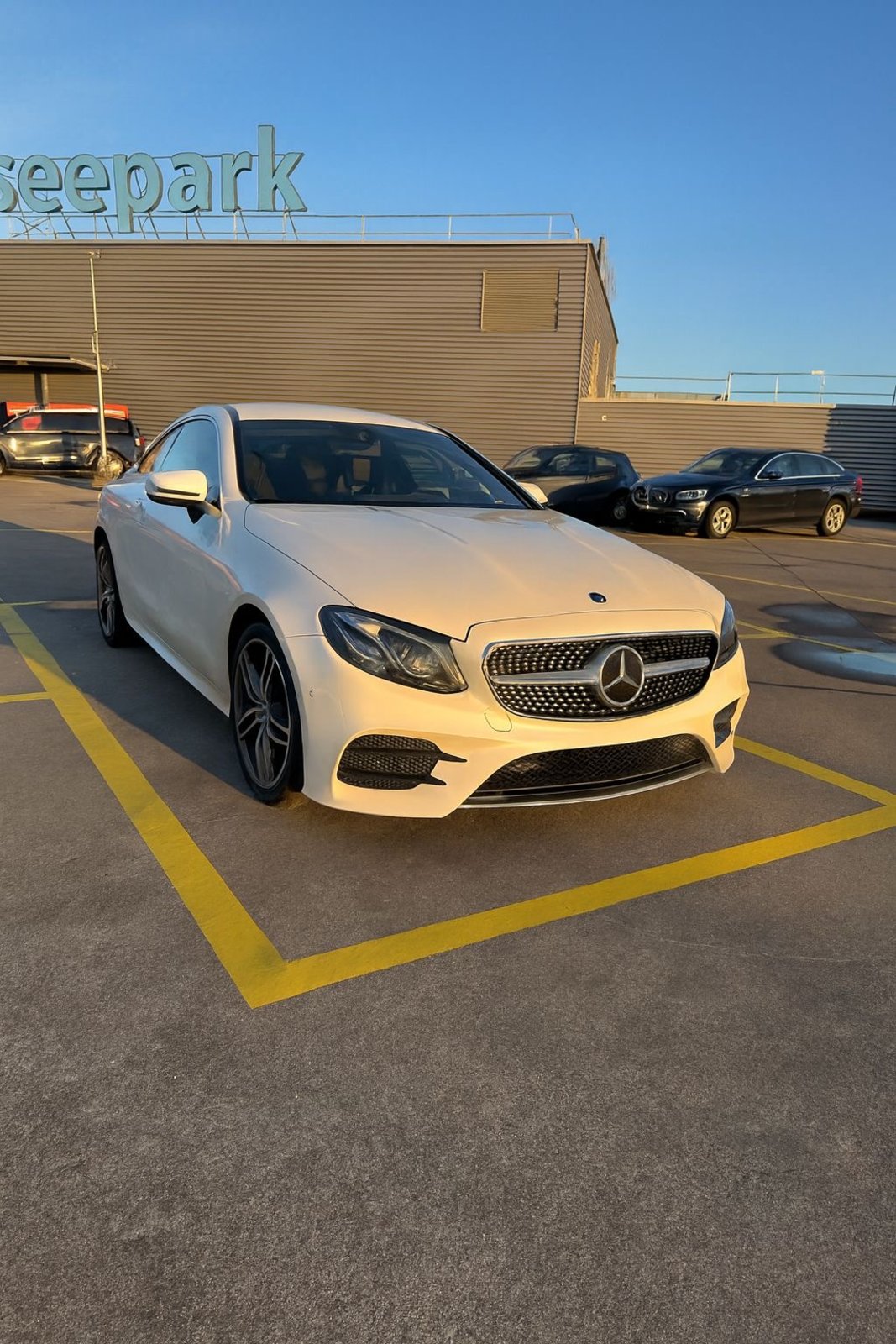 MERCEDES-BENZ E-Klasse C238 Coupé E 200 Avantgarde, Essence, Occasion / Utilisé, Automatique - 6