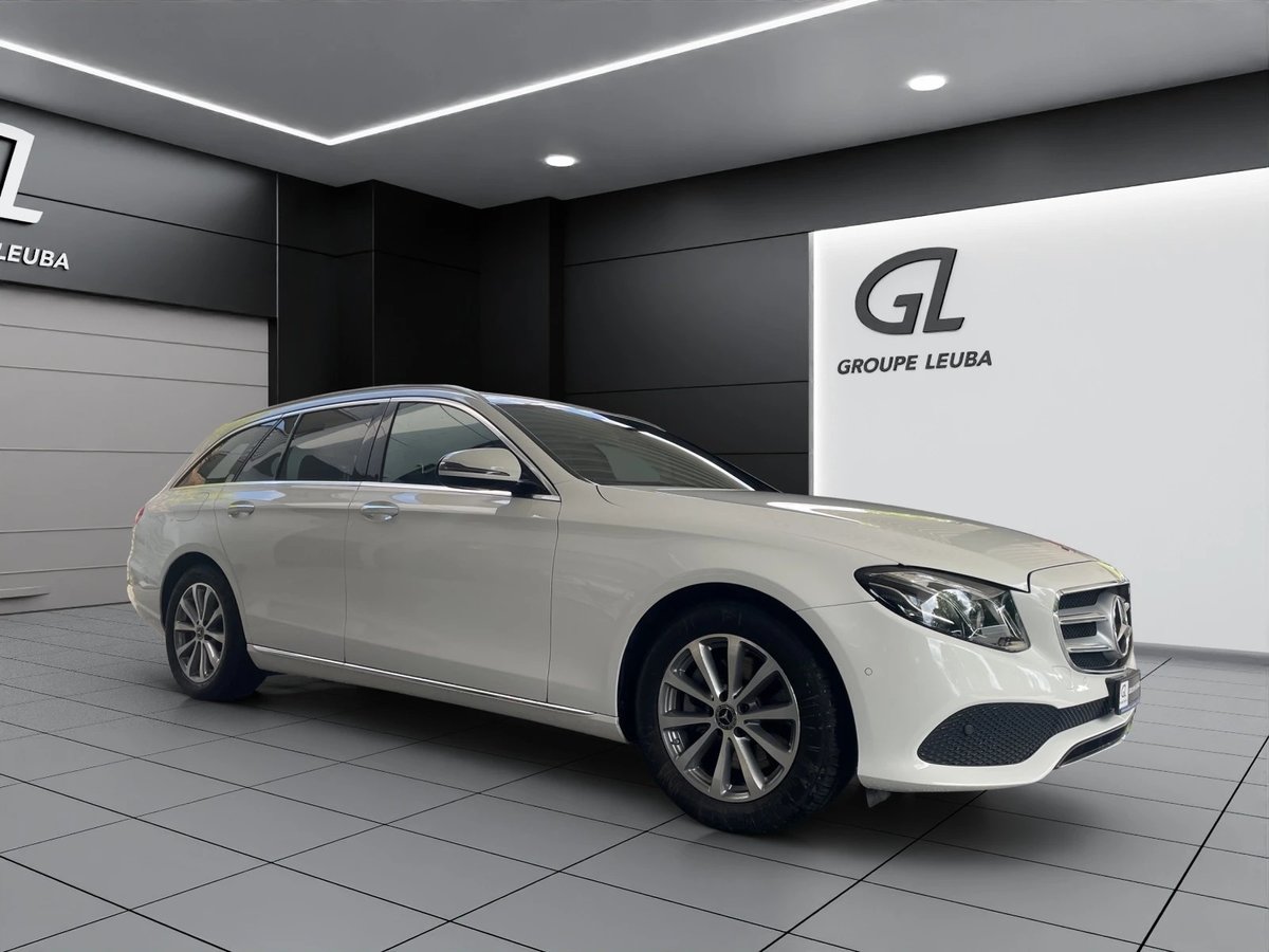 MERCEDES-BENZ E 200 Avantgarde 4 Matic 9G-Tronic
