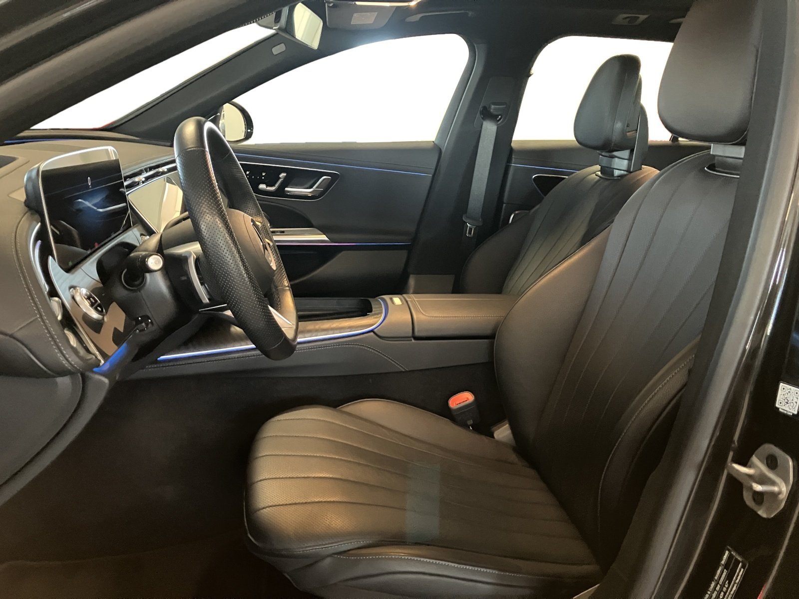 MERCEDES-BENZ E 200 AMG Line 4MATIC Kombi, Mild-Hybrid Petrol/Electric, Second hand / Used, Automatic - 7