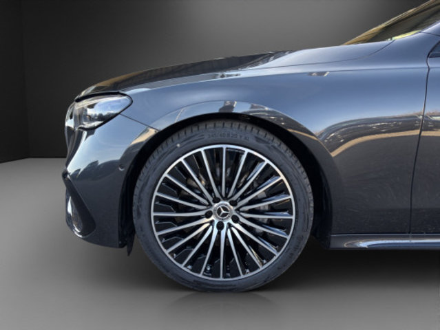 MERCEDES-BENZ E 200 T 9G-Tronic 4Matic, Mild-Hybrid Benzin/Elektro, Occasion / Gebraucht, Automatik - 5