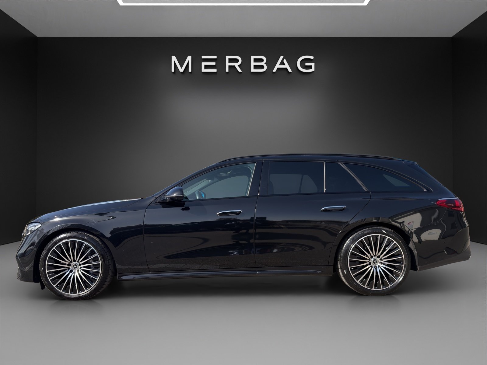 MERCEDES-BENZ E 200 T 9G-Tronic 4Matic, Mild-Hybrid Benzin/Elektro, Occasion / Gebraucht, Automatik - 6
