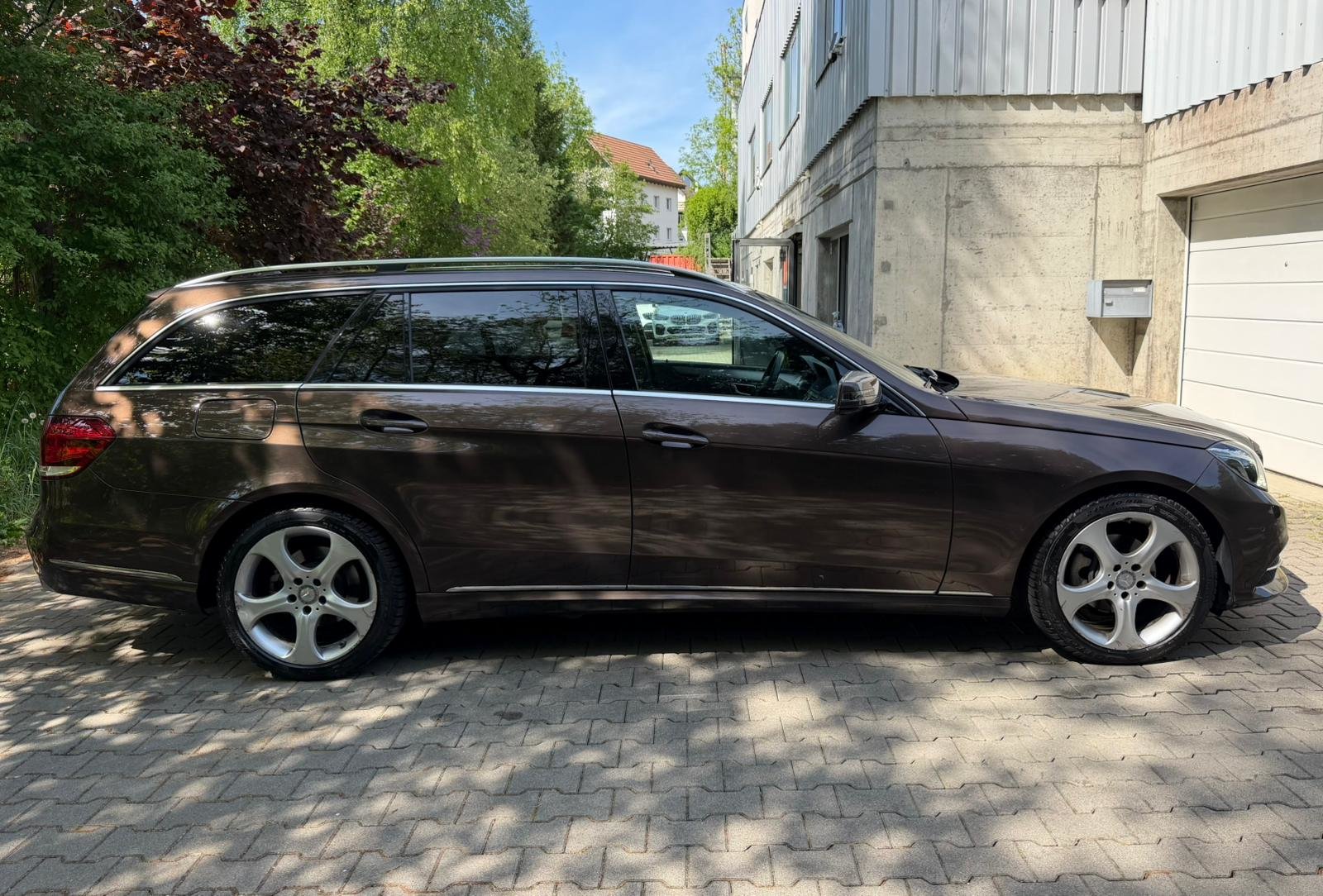 MERCEDES-BENZ E 200 BlueTEC Avantgarde 7G-Tronic, Diesel, Second hand / Used, Automatic - 6