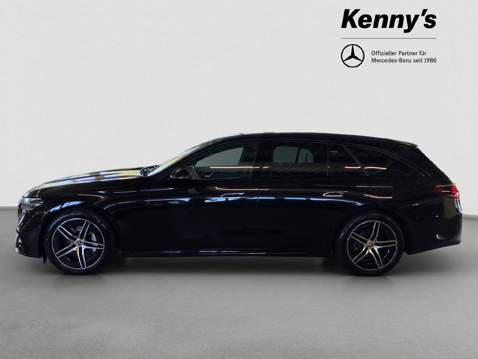 MERCEDES-BENZ E 200 AMG Line 4MATIC Kombi, Mild-Hybrid Petrol/Electric, Second hand / Used, Automatic - 3