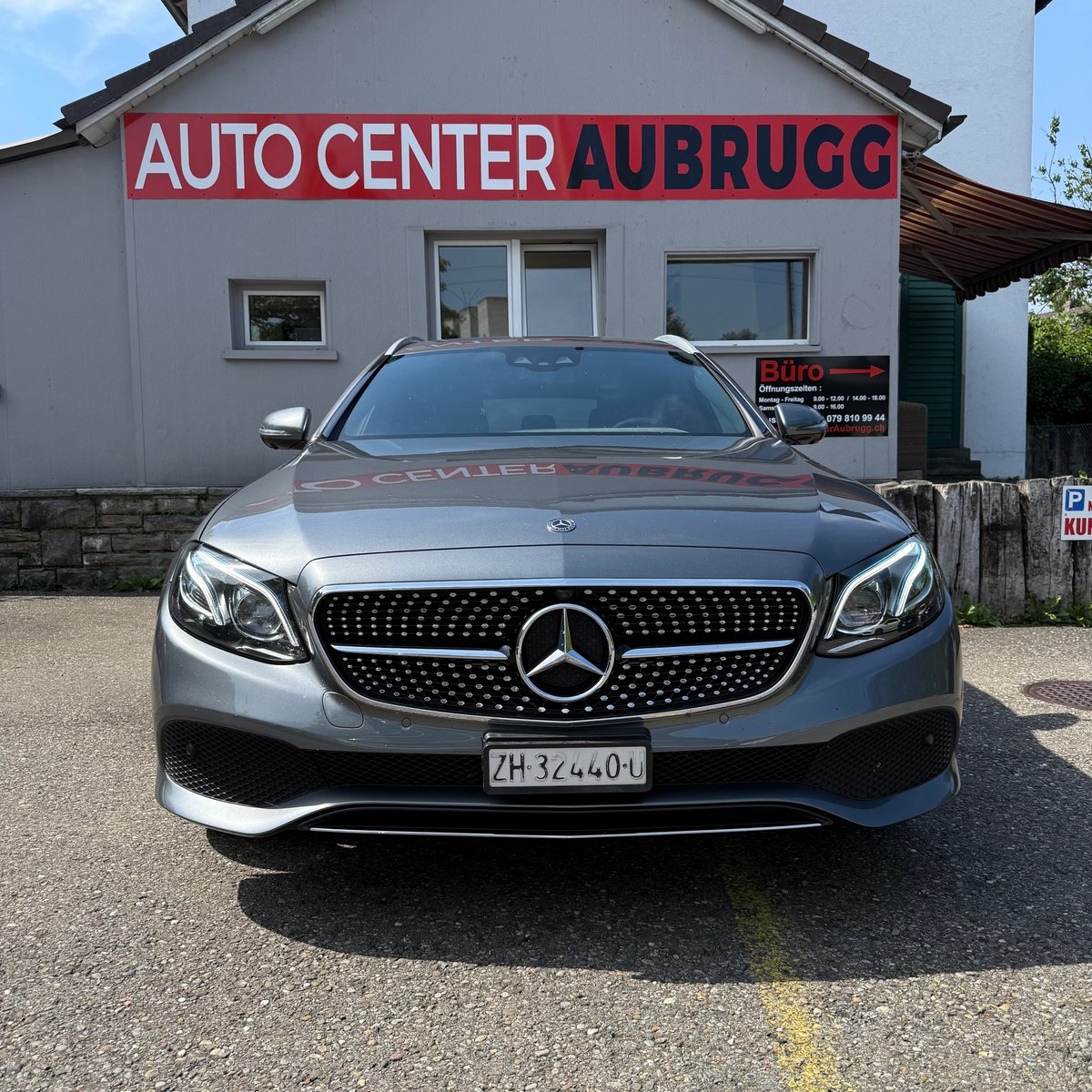 MERCEDES-BENZ E 200 Avantgarde 4 Matic 9G-Tronic *LEDER-SITZ, Benzin, Occasion / Gebraucht, Automatik - 4