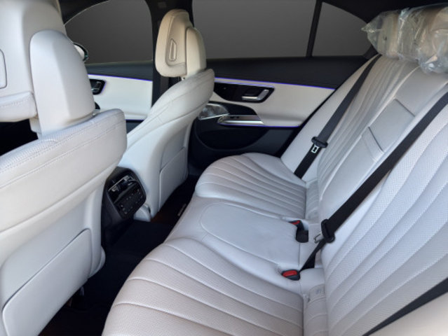MERCEDES-BENZ E 200 9G-Tronic 4Matic, Mild-Hybrid Petrol/Electric, New car, Automatic - 7