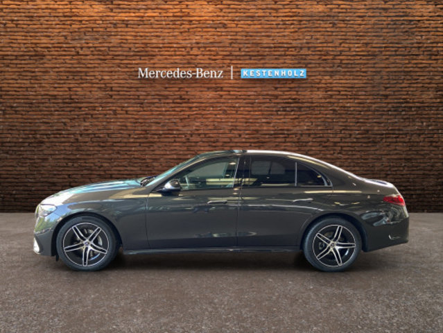 MERCEDES-BENZ E 200, Occasion / Utilisé, Automatique - 4