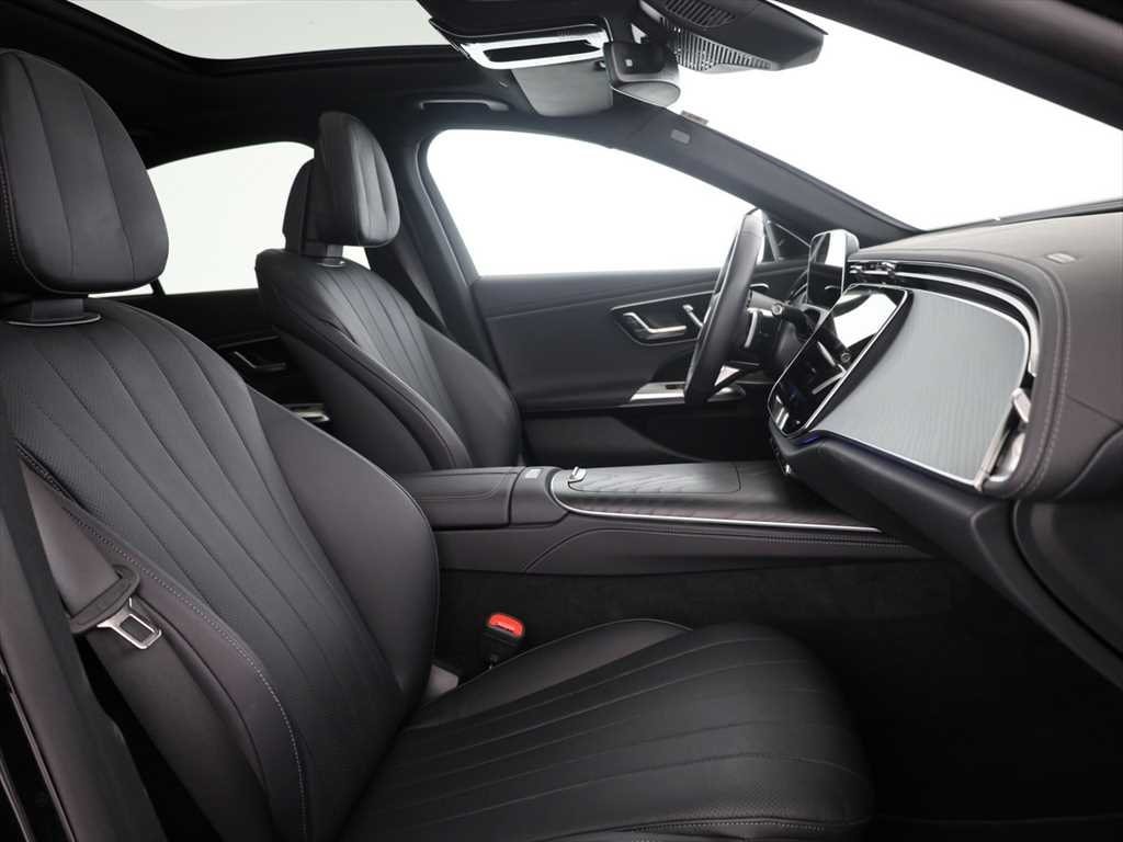 MERCEDES-BENZ E 200 9G-Tronic 4Matic, Mild-Hybrid Benzin/Elektro, Occasion / Gebraucht, Automat - 3