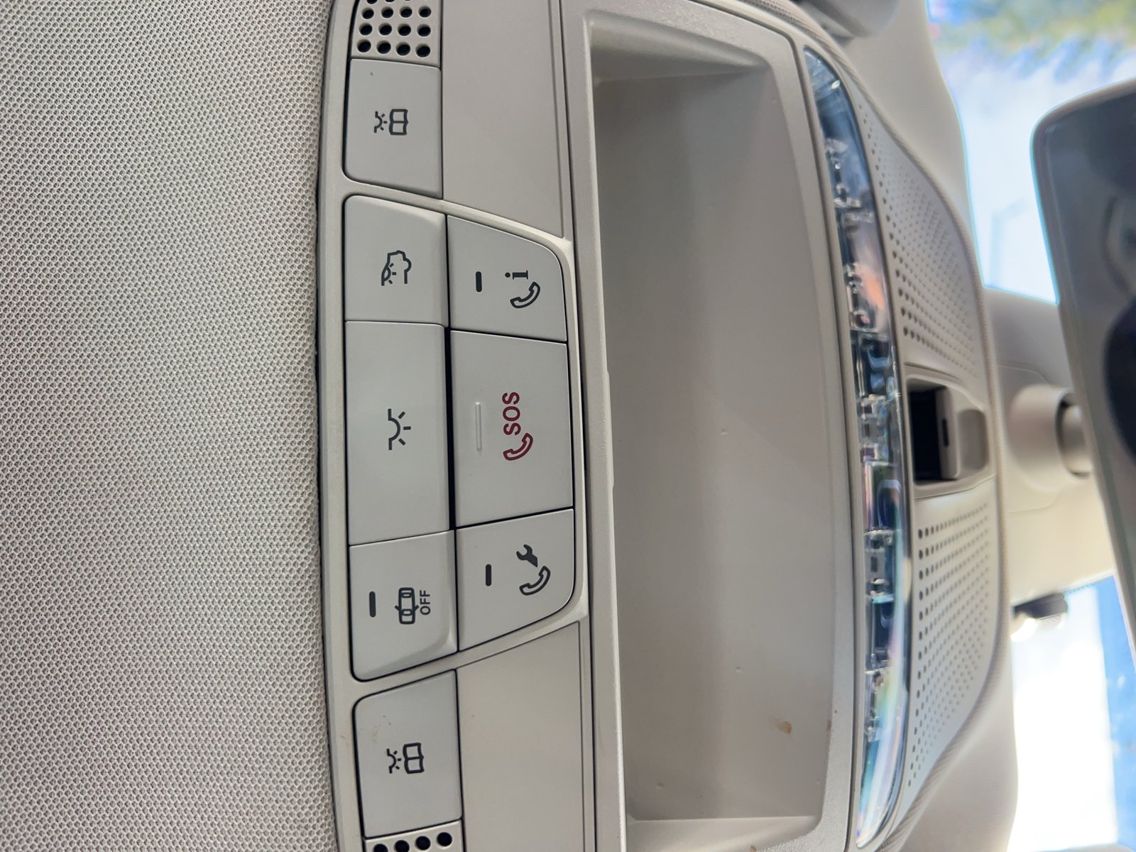MERCEDES-BENZ E200 D 9G TRONIC, Diesel, Occasion / Utilisé, Automatique - 6