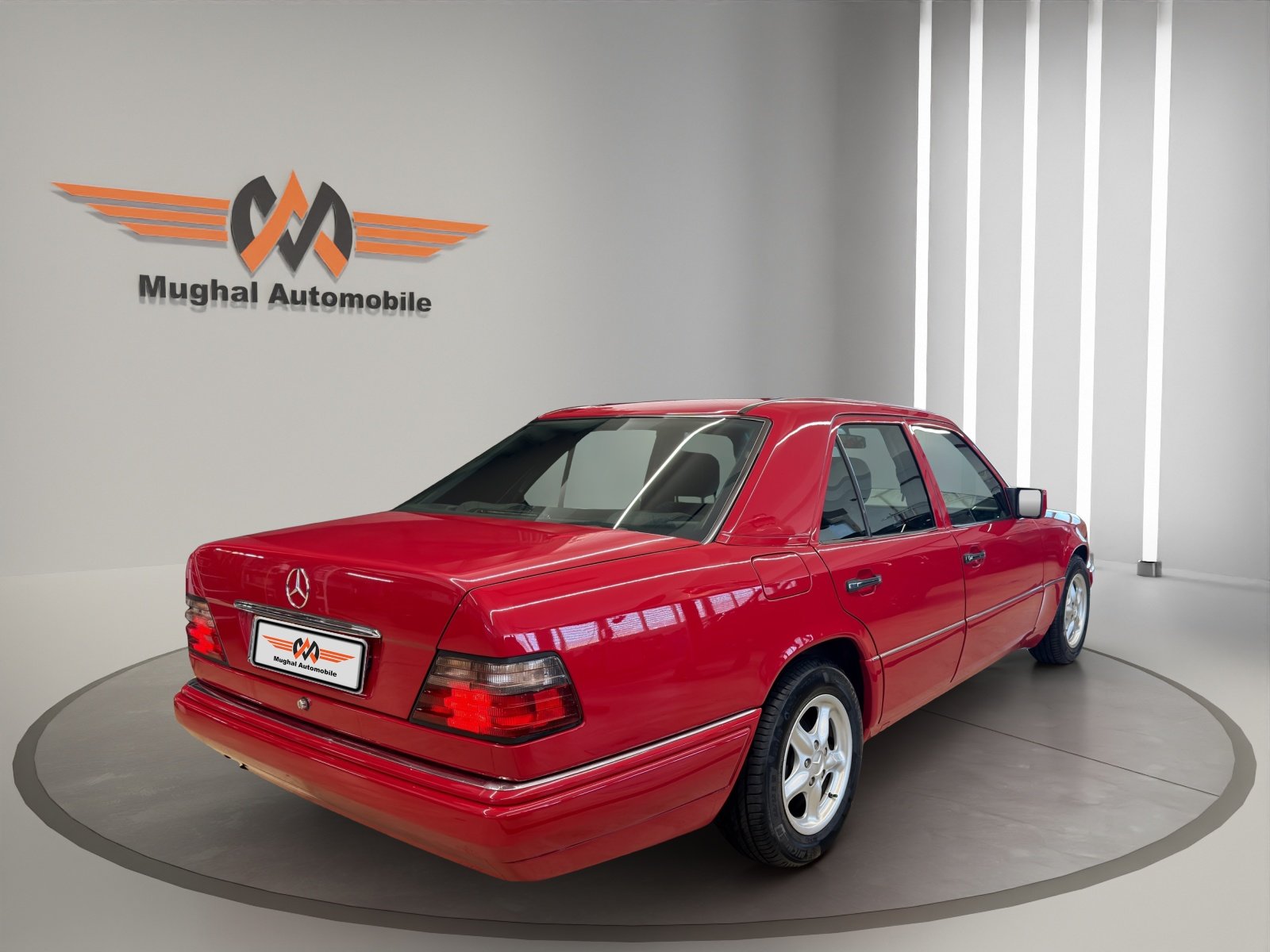 MERCEDES-BENZ E 200 Business Automatic, Benzin, Occasion / Gebraucht, Automatik - 4