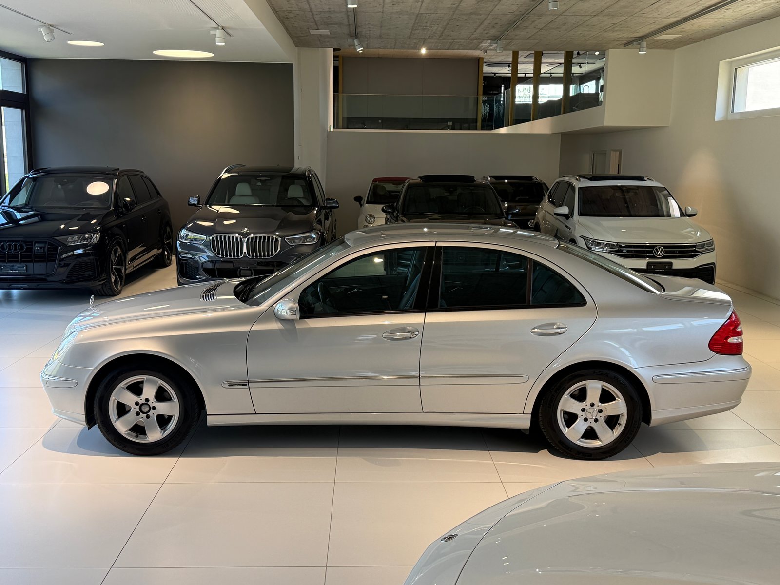 MERCEDES-BENZ E 200 Kompressor Avantgarde **MFK NEU***AUTOMA, Essence, Occasion / Utilisé, Automatique - 7