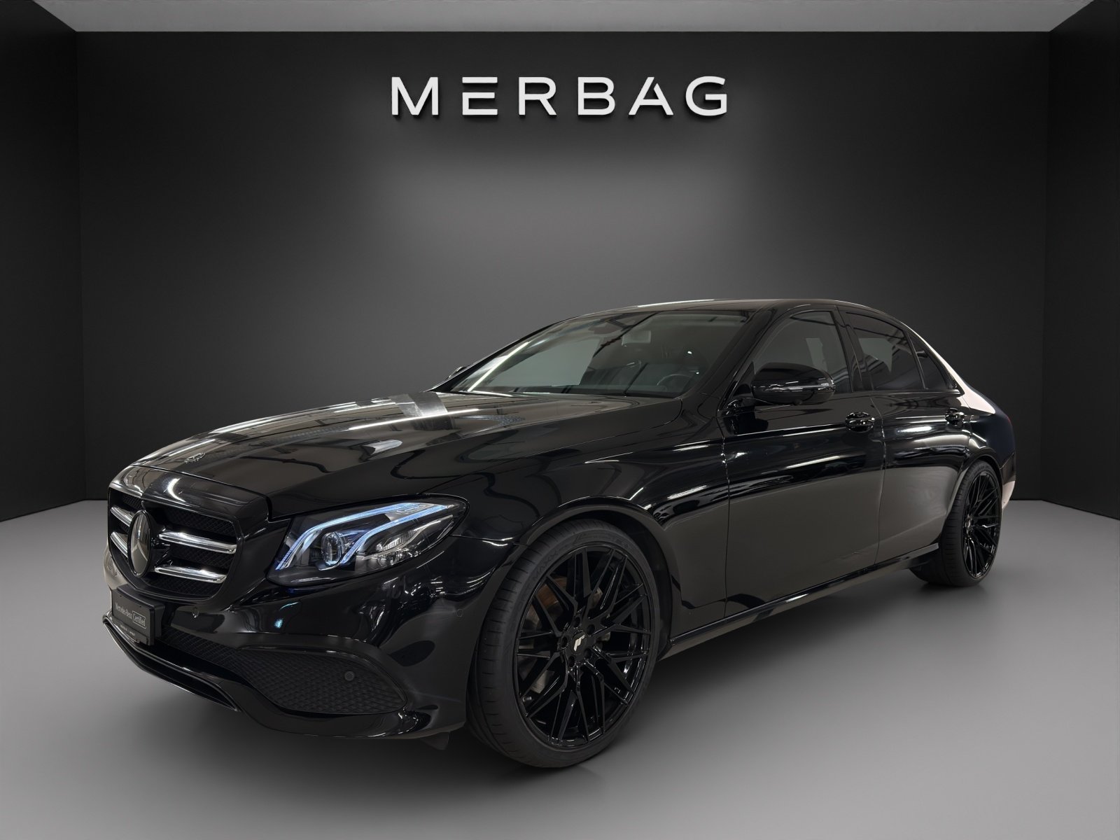 MERCEDES-BENZ E 200 Avantgarde 4Matic 9G-Tronic, Mild-Hybrid Petrol/Electric, Second hand / Used, Automatic - 3