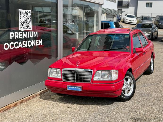 MERCEDES-BENZ E 200 Business Automatic, Petrol, Second hand / Used, Automatic