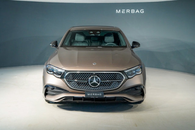 MERCEDES-BENZ E 200 9G-Tronic 4Matic, Mild-Hybrid Benzin/Elektro, Vorführwagen, Automatik - 2