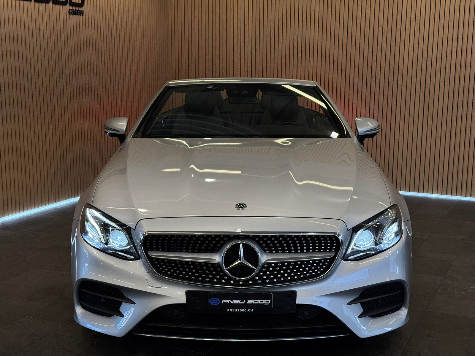MERCEDES-BENZ E 220 d Cabriolet AMG Line 9G-Tronic, Diesel, Occasioni / Usate, Automatico - 3