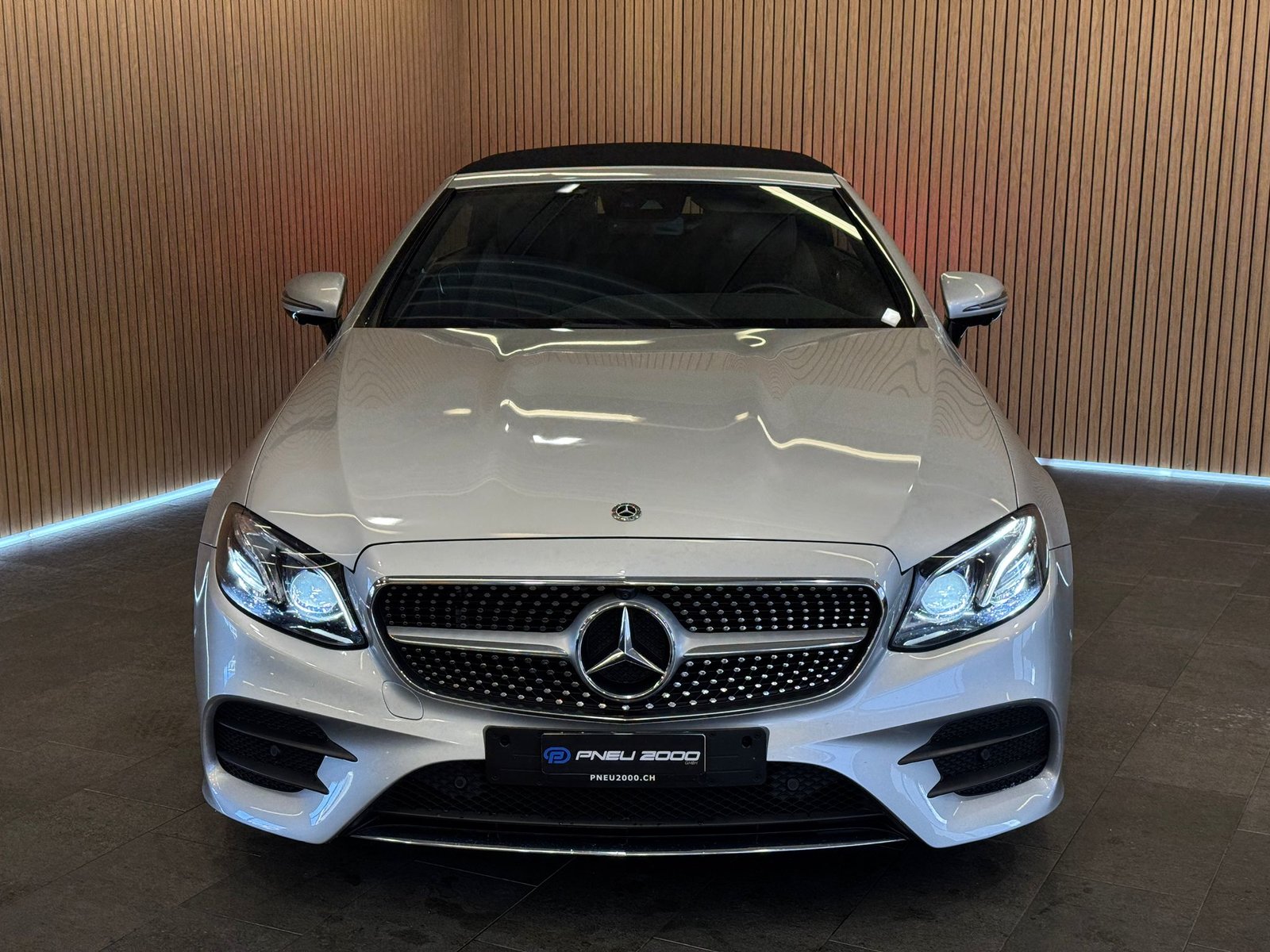 MERCEDES-BENZ E 220 d Cabriolet AMG Line 9G-Tronic, Diesel, Occasioni / Usate, Automatico - 4