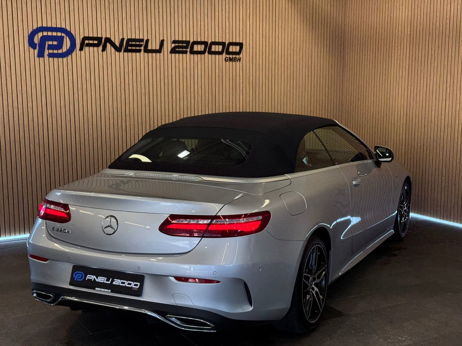 MERCEDES-BENZ E 220 d Cabriolet AMG Line 9G-Tronic, Diesel, Occasioni / Usate, Automatico - 6