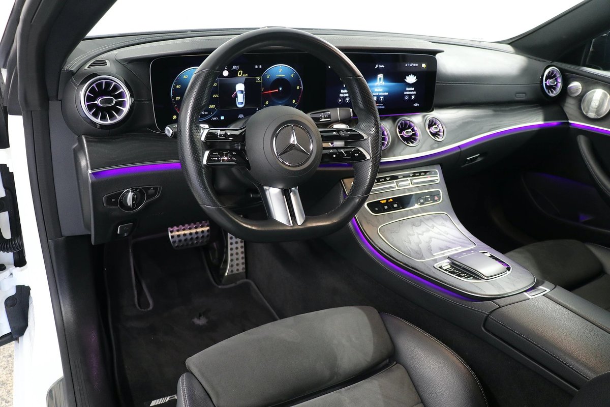 MERCEDES-BENZ E 220 d Coupé AMG Line *DIAMANTWEISS* 9G-Tronic, Diesel, Occasion / Gebraucht, Automatik - 7