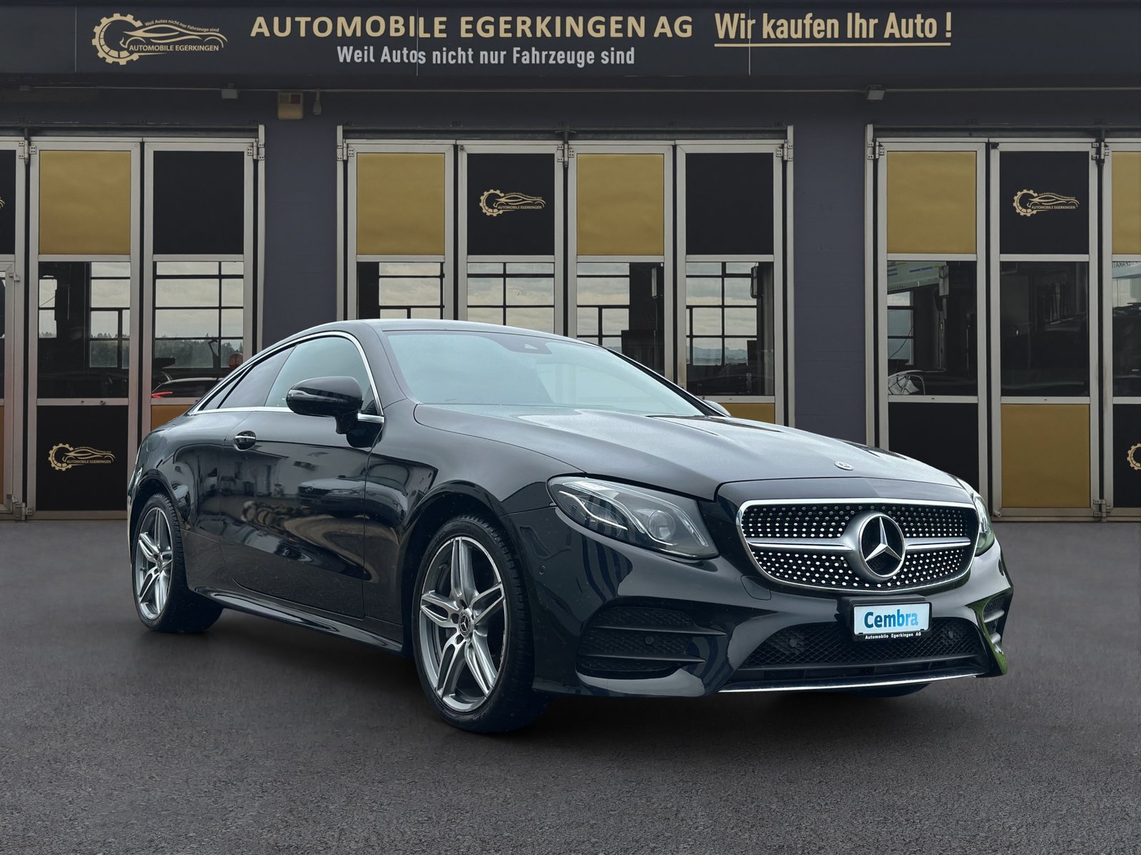 MERCEDES-BENZ E 220 d AMG Line 4matic Coupé, Diesel, Second hand / Used, Automatic - 3