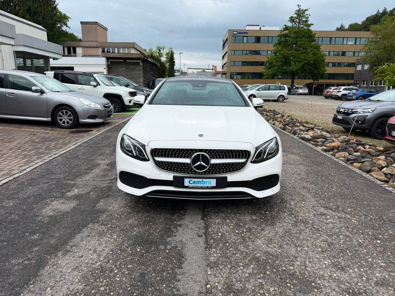 MERCEDES-BENZ E 220 d Coupé Avantgarde 9G-Tronic, Diesel, Occasion / Gebraucht, Automatik - 4