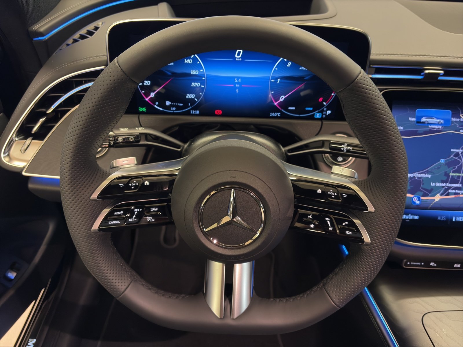 MERCEDES-BENZ E 220 d 4M Break, Hybride Leggero Diesel/Elettrica, Auto nuove, Automatico - 7
