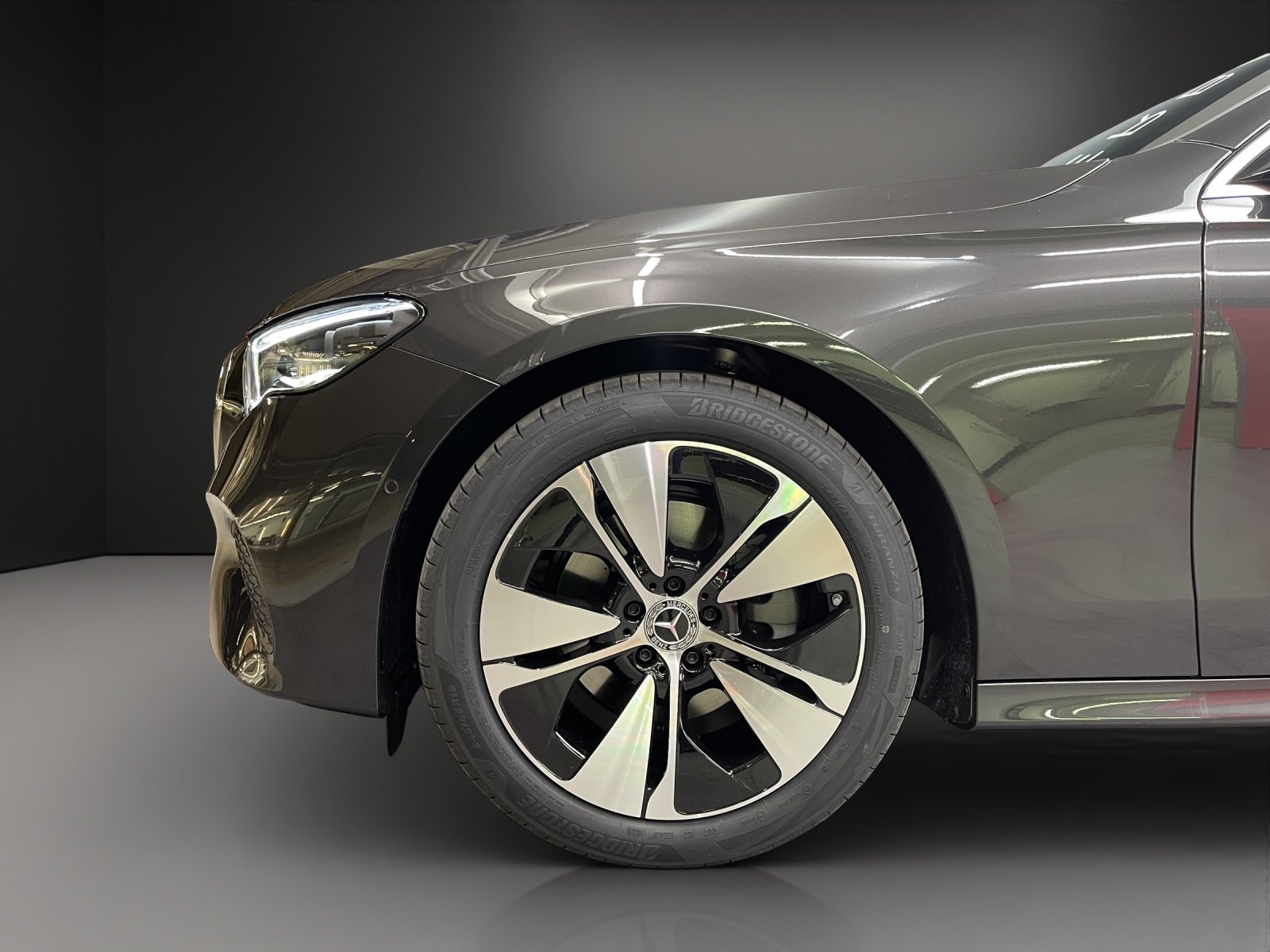 MERCEDES-BENZ E 220 d T 4M 9G-Tronic, Mild-Hybrid Diesel/Elektro, Neuwagen, Automatik - 6
