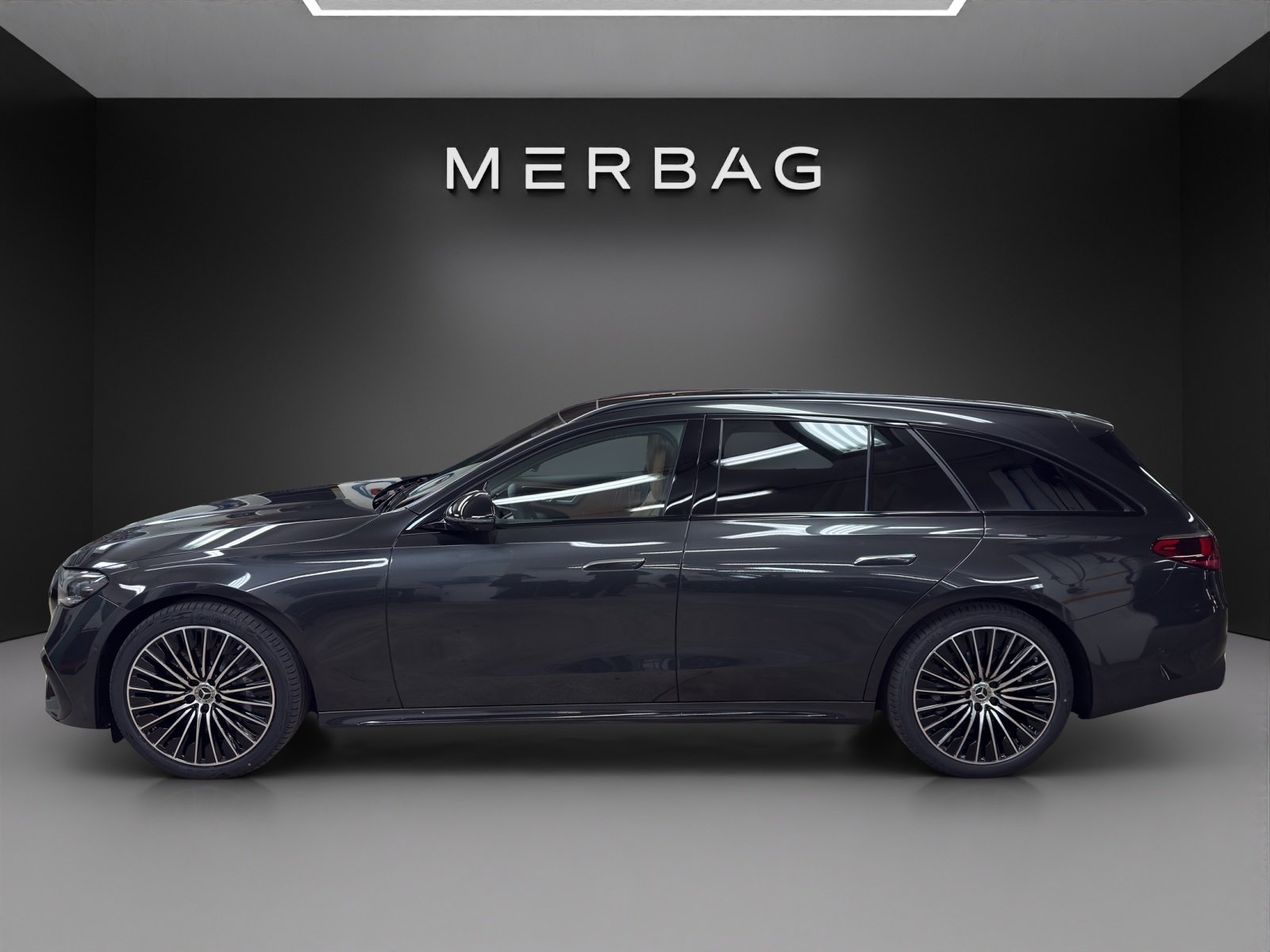 MERCEDES-BENZ E 220 d 4MATIC Station Wagon, Hybride Leggero Diesel/Elettrica, Auto nuove, Automatico - 2
