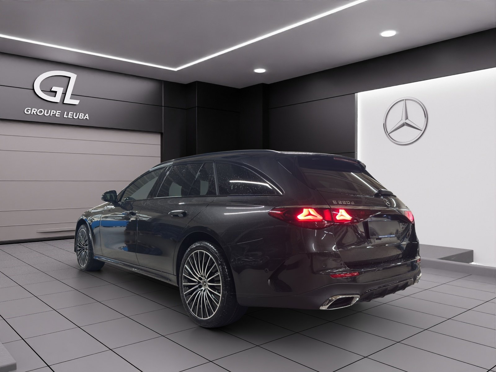 MERCEDES-BENZ E 220 d T 4Matic 9G-Tronic, Hybride Leggero Diesel/Elettrica, Auto nuove, Automatico - 4